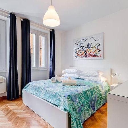 Luminous Apartment Few Steps From Piazza Navona Exteriör bild