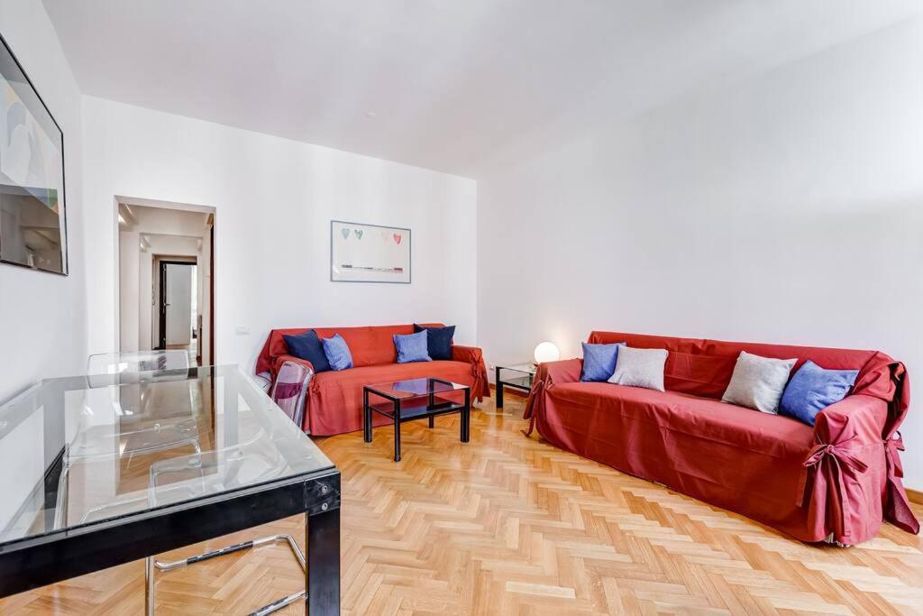 Luminous Apartment Few Steps From Piazza Navona Exteriör bild