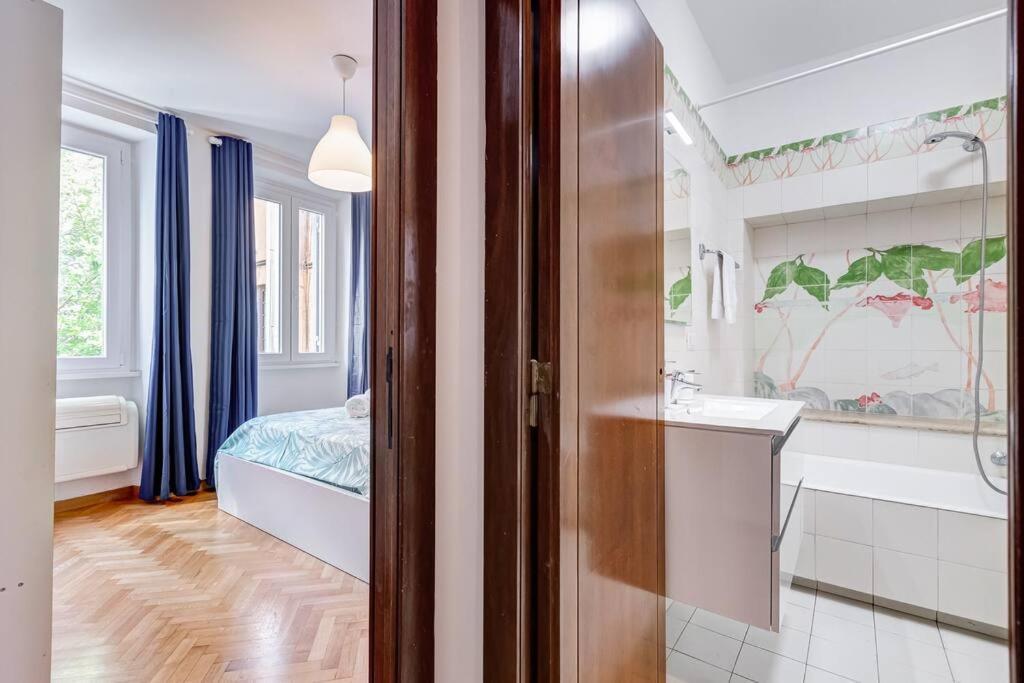 Luminous Apartment Few Steps From Piazza Navona Exteriör bild