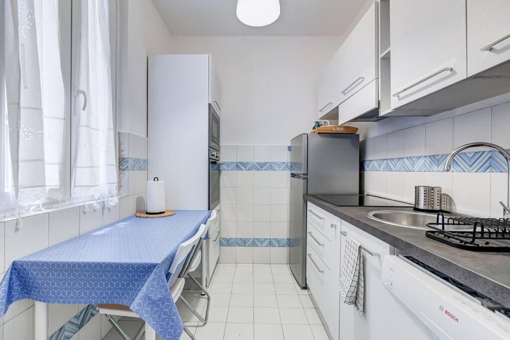 Luminous Apartment Few Steps From Piazza Navona Exteriör bild